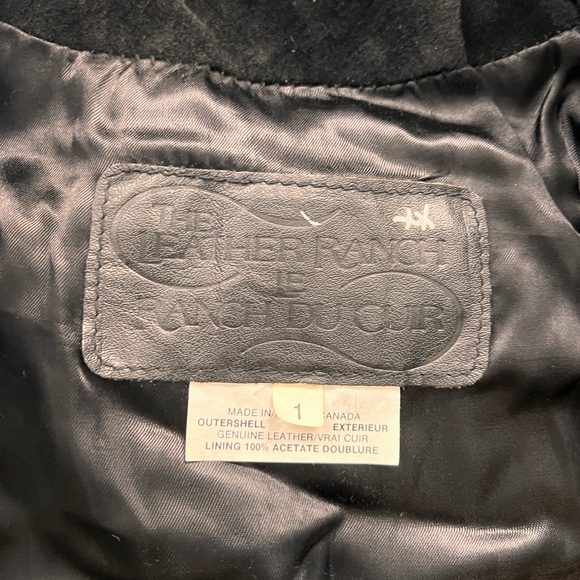 Vintage western tassel vest - Picture 3 of 3